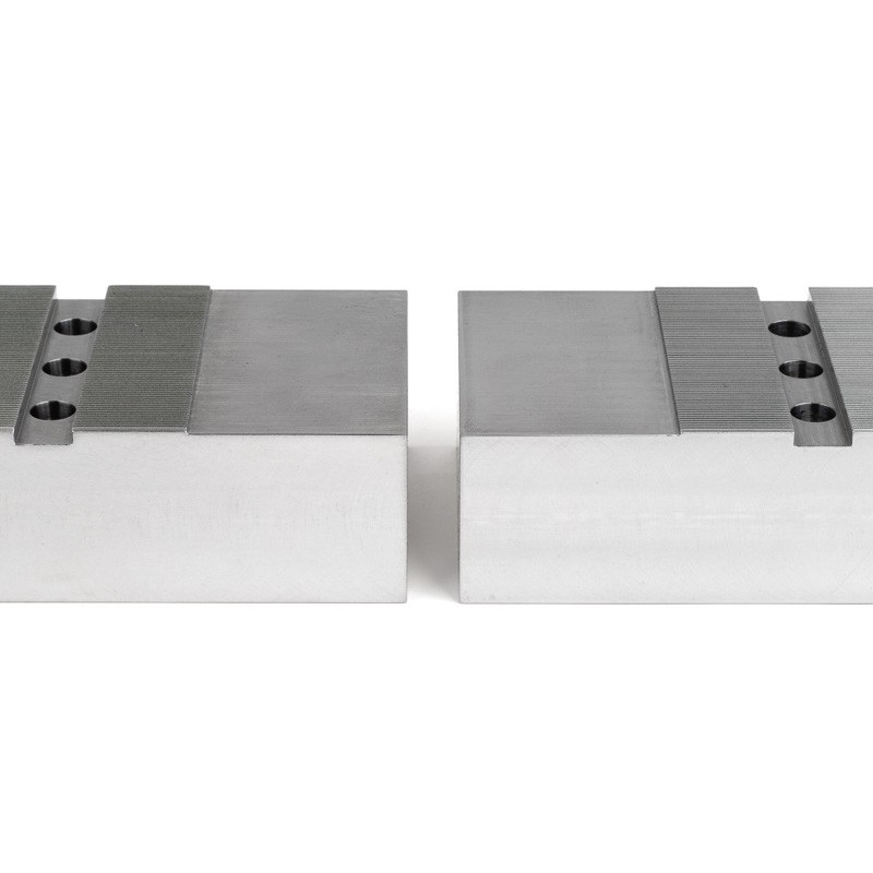 Гідравлічні лещата Haas з м'якої сталі 8 дюймів (200 мм), що оброблюються, самоцентруючі, з гідравлічним патроном 10 дюймів (250 мм)