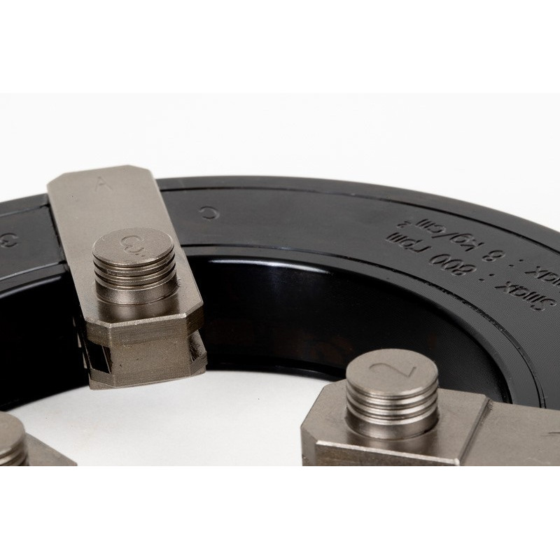 HTL-100-3, регульоване розточувальне кільце спірального типу 6 дюймів (165 мм) для кулачків токарного патрона, 5 дюймів - 8 дюймів (135 мм - 210 мм)