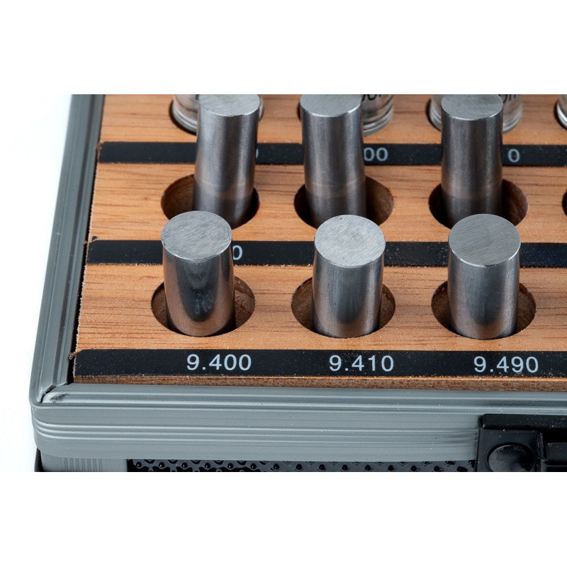 Набір із 273 метричних калібрів-штифтів, клас міцності 1, 0,99–10,01 мм, ± 0,001 мм