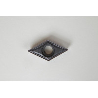 DCMT3251-HFP / DCMT11T304-HFP, Твердосплавна токарна пластина, ромбічна 55°, сплав HTS25 - упаковка з 5 штук