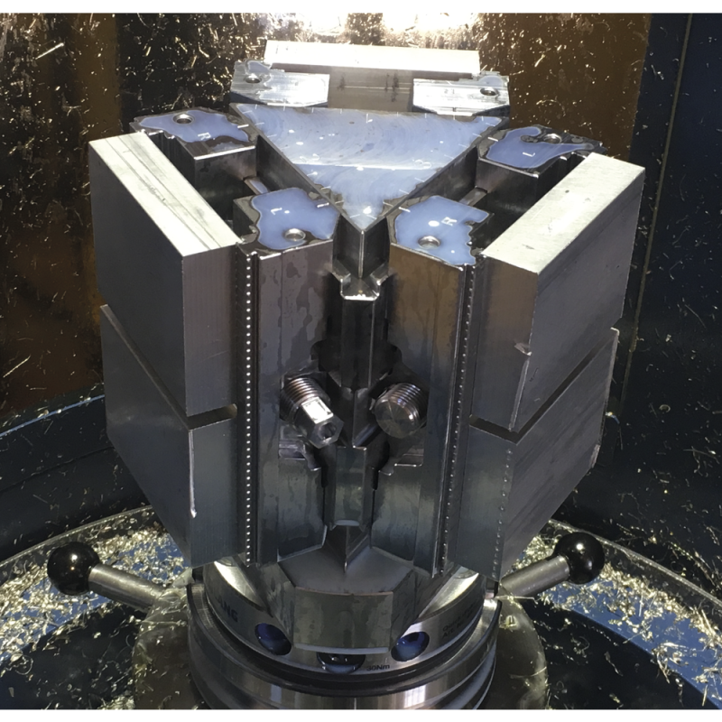 3-стороння затискна вежа BB 125 мм